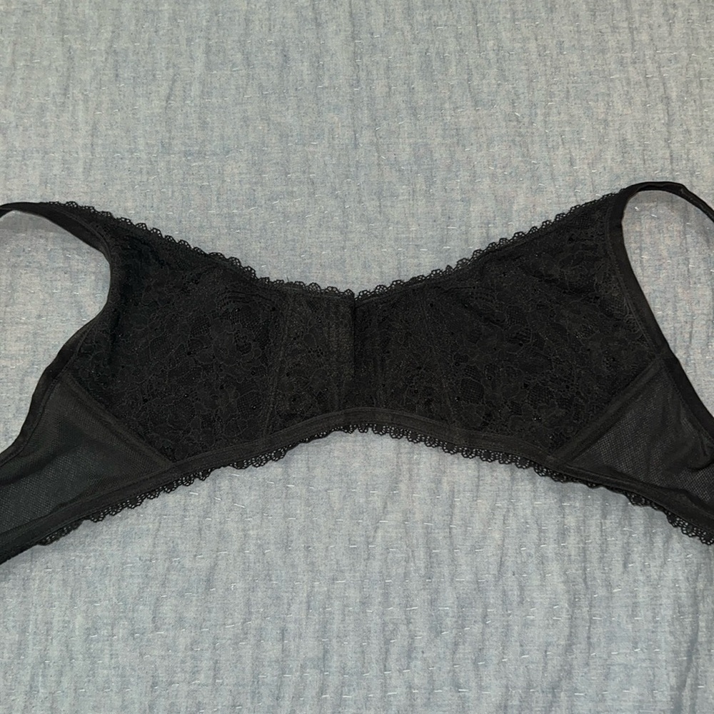 Victoria’s Secret Black Lace Lingerie Large
